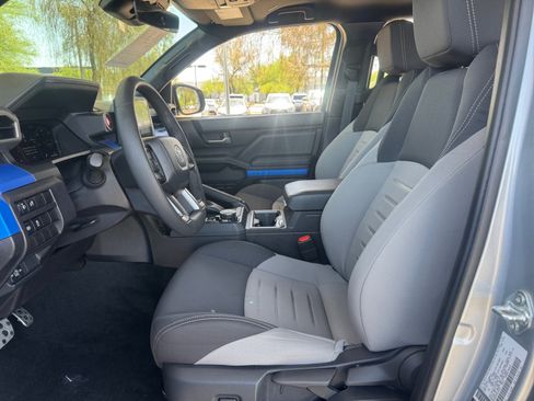 Certified 2025 Toyota Tacoma TRD Sport AWD/4WD image 14