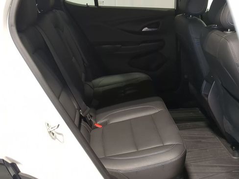 Used 2024 Buick Envista Sport Touring w/ Convenience I Package image 27