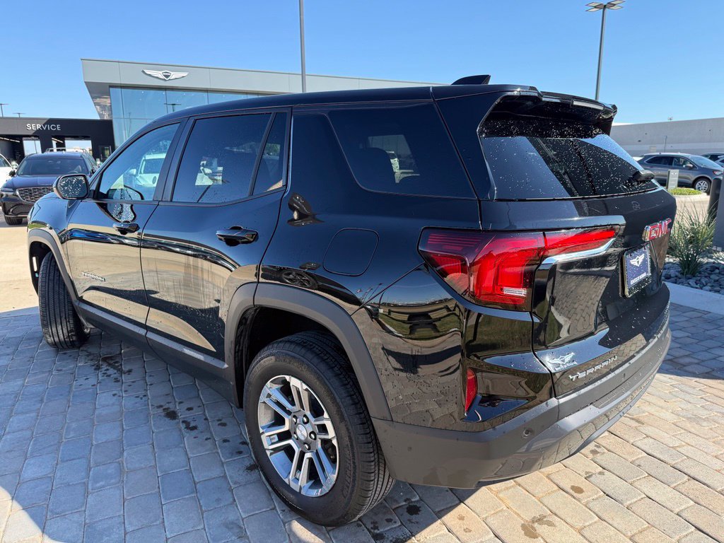 Used 2026 GMC Terrain Elevation FWD image 3