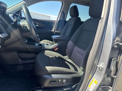 Used 2020 GMC Terrain SLE w/ Driver Convenience Package FWD image 15