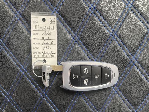 Used 2022 Hyundai Santa Fe SEL w/ Convenience Package image 18