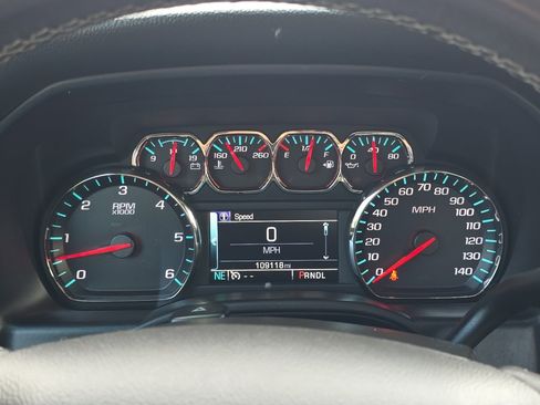 Used 2017 Chevrolet Silverado 1500 LT w/ All Star Edition AWD/4WD image 24