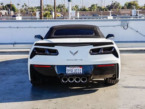 Used 2014 Chevrolet Corvette Stingray Convertible w/ 3LT Preferred Equipment Group RWD image 8