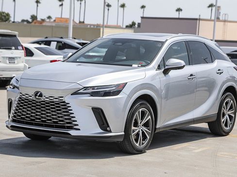 Used 2024 Lexus RX 350 Premium w/ Convenience Package FWD image 3