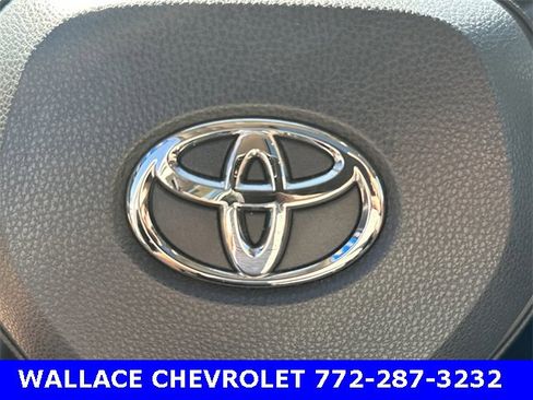 Used 2023 Toyota RAV4 XLE w/ Convenience Package image 28