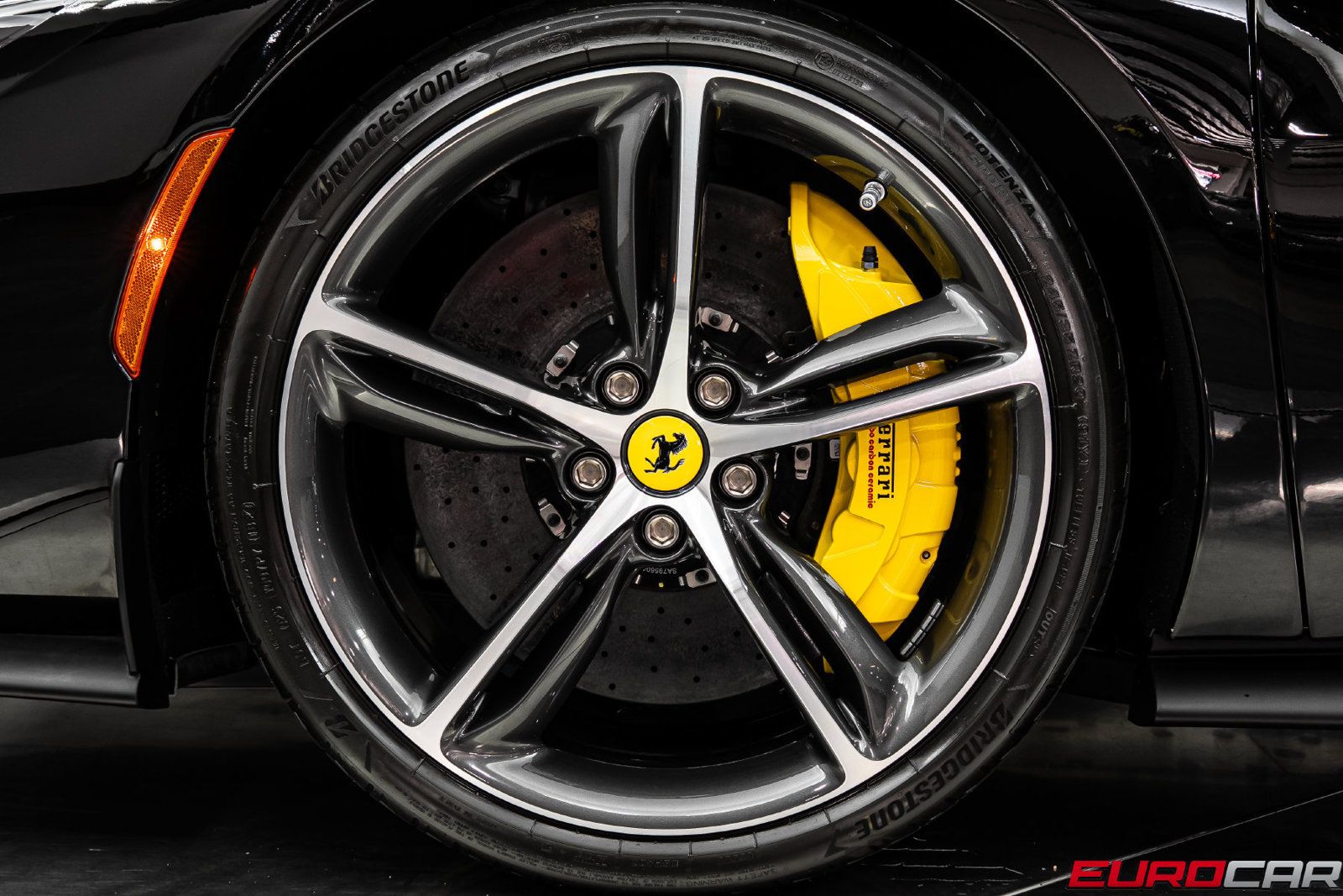 Used 2023 Ferrari 296 GTB RWD image 23