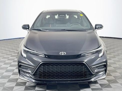 Used 2024 Toyota Corolla SE w/ SE Premium Package FWD image 3
