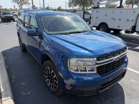 Used 2023 Ford Maverick Lariat image 1