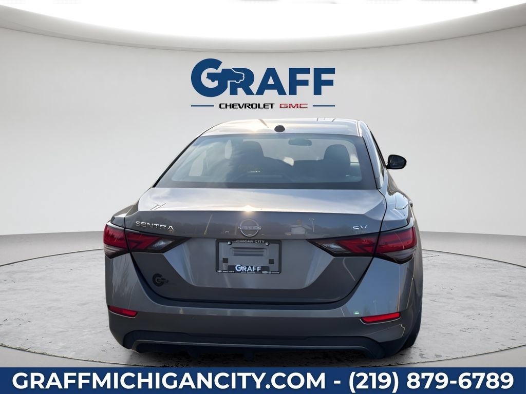 Used 2024 Nissan Sentra SV FWD image 4