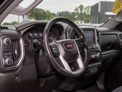 Used 2019 GMC Sierra 1500 Elevation w/ Elevation Value Package AWD/4WD image 10