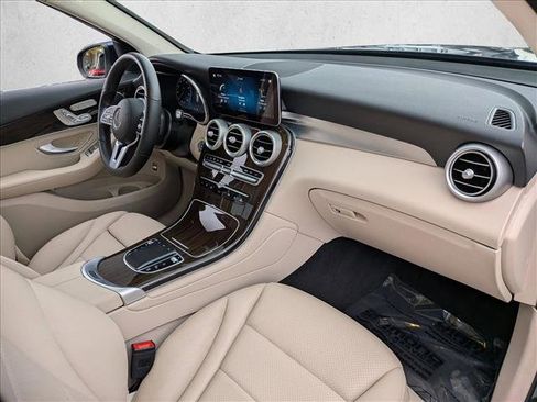 Certified 2022 Mercedes-Benz GLC 300 4MATIC image 27
