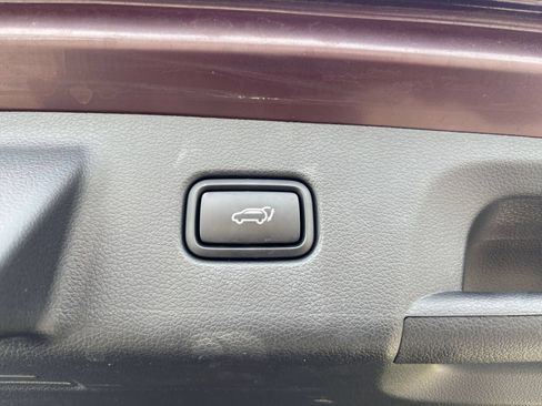 Used 2025 Hyundai Palisade SEL FWD image 24
