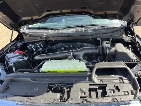 New 2025 Ford F150 Lariat w/ Equipment Group 502A High image 28