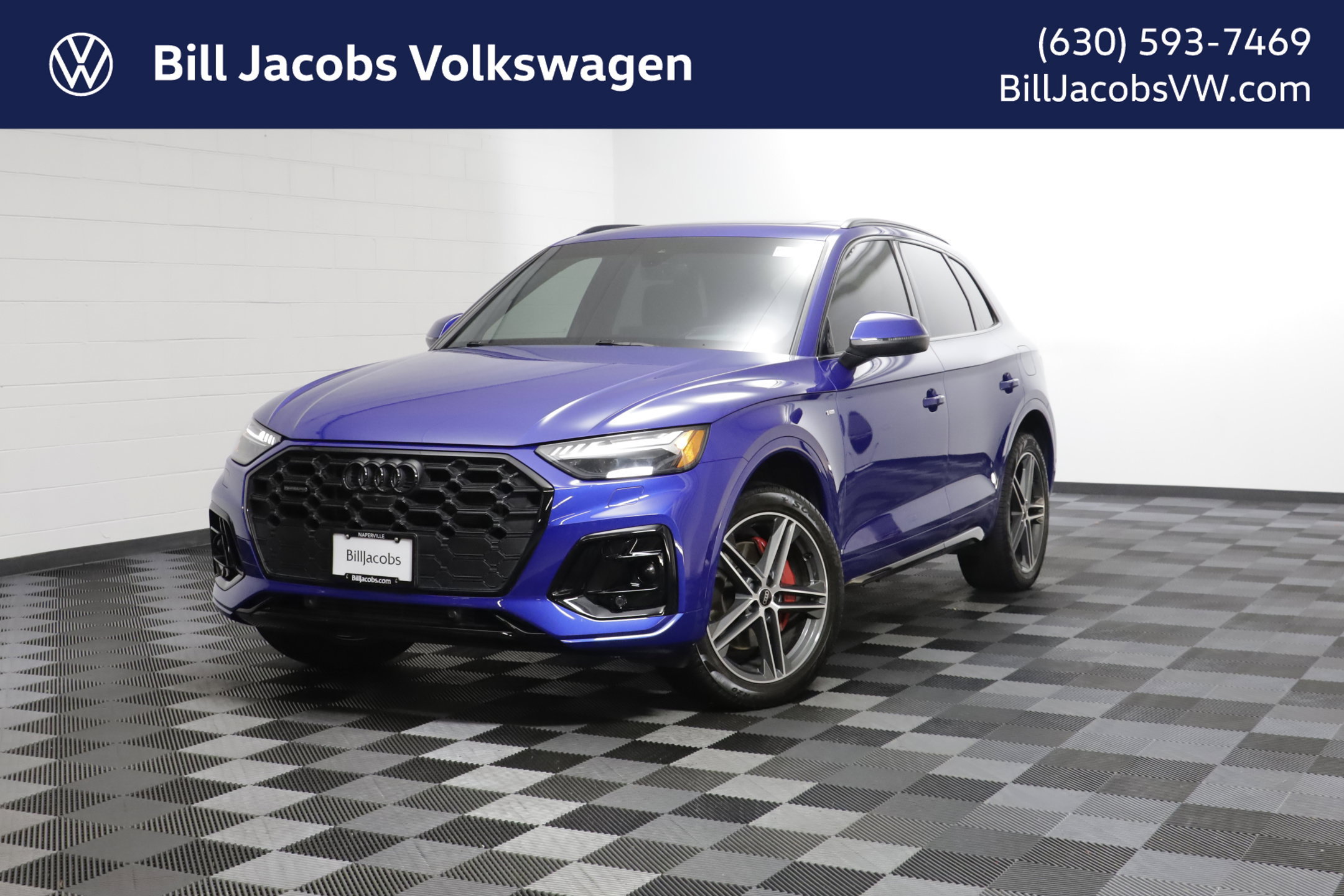Used 2024 Audi Q5 e Prestige w/ Prestige Package AWD/4WD image 1