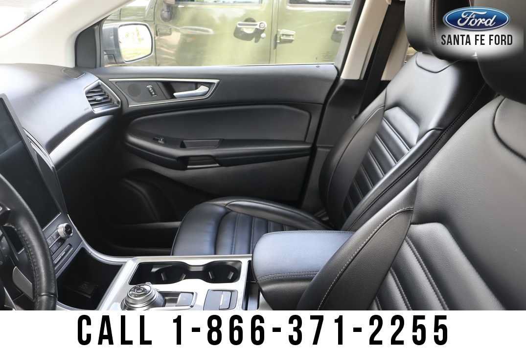 Used 2024 Ford Edge SEL AWD/4WD image 10