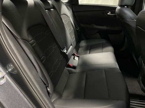 Used 2024 Kia Forte GT-Line w/ GT-Line Premium Package image 11