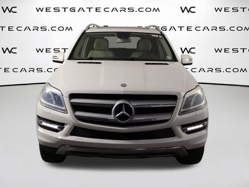 Used 2014 Mercedes-Benz GL 450 4MATIC image 2