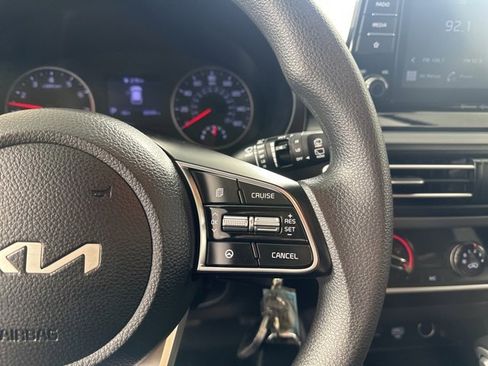 Used 2023 Kia Seltos LX image 27