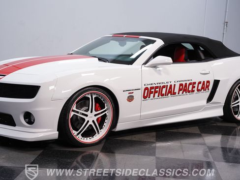 Used 2011 Chevrolet Camaro SS w/ RS Package RWD image 7