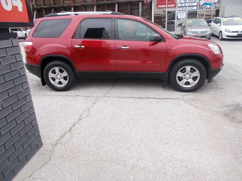 Used 2012 GMC Acadia SLE AWD/4WD image 4
