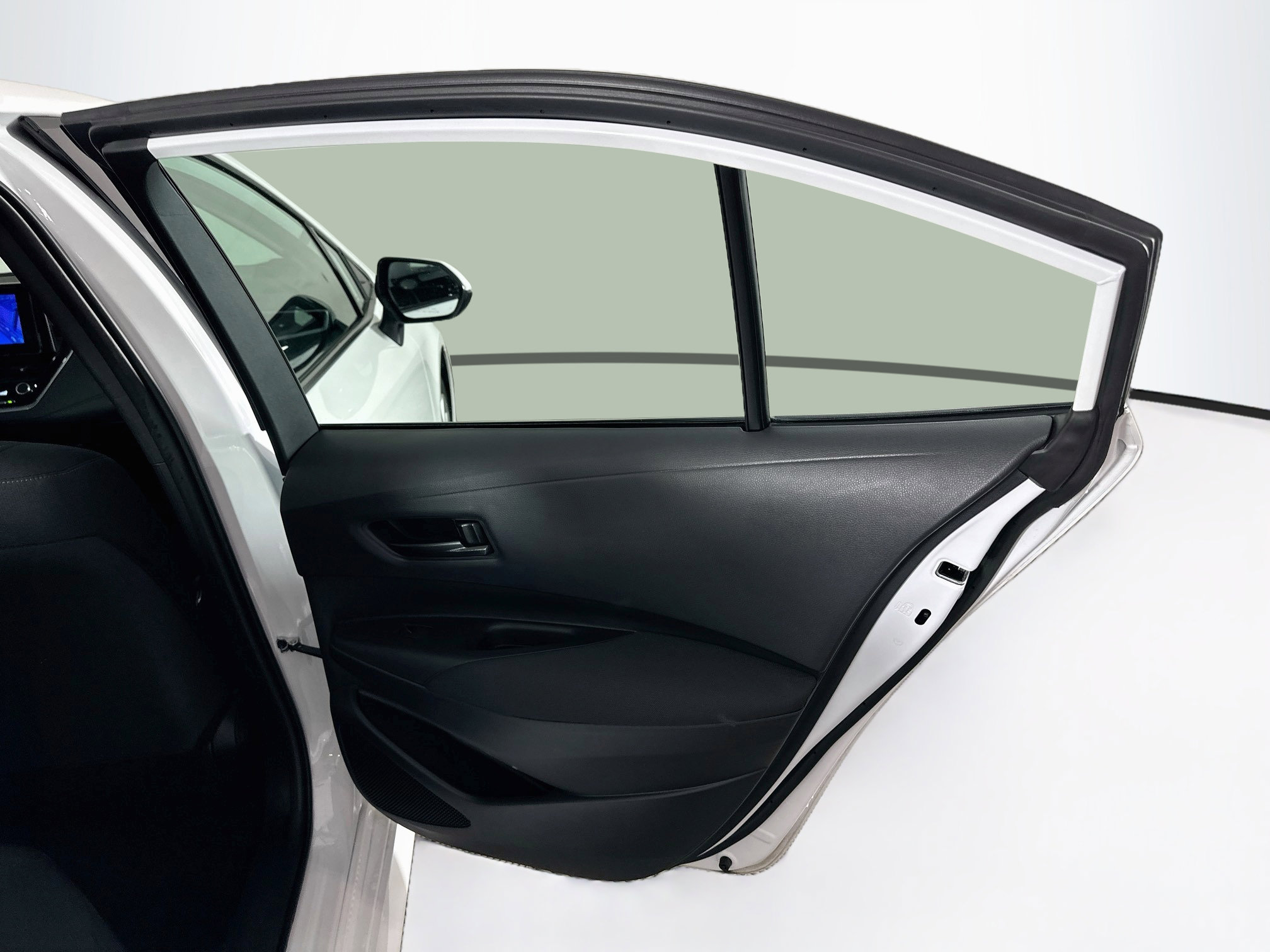 Used 2026 Toyota Corolla LE FWD image 29