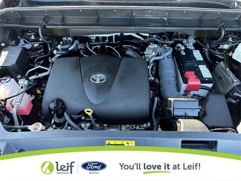 Used 2022 Toyota Highlander Platinum image 22