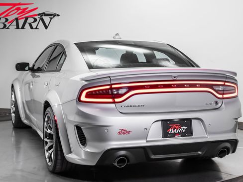 Used 2020 Dodge Charger SRT Hellcat w/ Harman/Kardon Audio Group RWD image 11