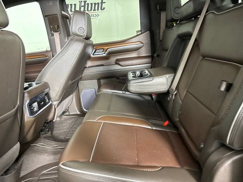 Used 2023 GMC Sierra 1500 Denali w/ Technology Package AWD/4WD image 22