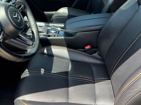 Certified 2025 MAZDA CX-50 2.5 Hybrid w/ Premium Plus Pkg AWD/4WD image 19