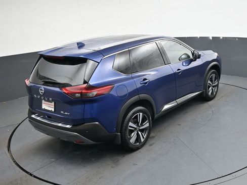 Used 2023 Nissan Rogue SL w/ SL Premium Package image 32