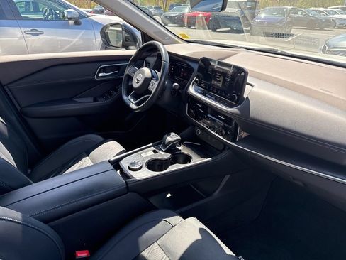 Used 2023 Nissan Rogue SL w/ SL Premium Package AWD/4WD image 28