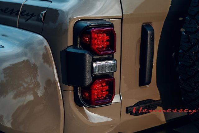New 2026 Ford Bronco Raptor w/ Interior Carbon Fiber Pack AWD/4WD image 14