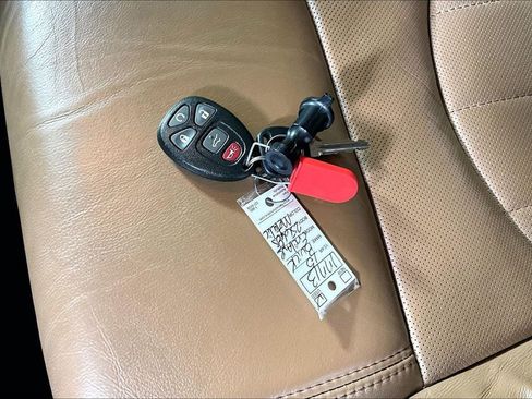 Used 2015 Buick Enclave Premium w/ Experience Buick Package FWD image 10