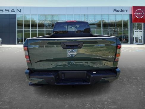 New 2026 Nissan Frontier SV image 6