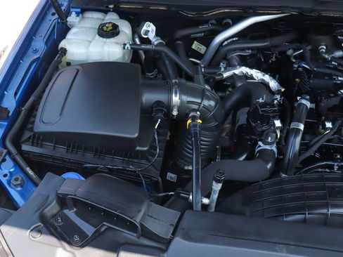 Used 2020 Ford Ranger XLT w/ Equipment Group 302A Luxury AWD/4WD image 12