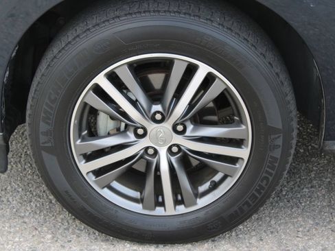 Used 2020 INFINITI QX60 Luxe w/ Essential Package FWD image 8