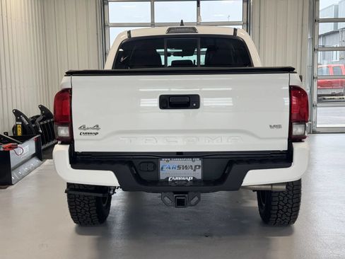 Used 2023 Toyota Tacoma SR AWD/4WD image 7