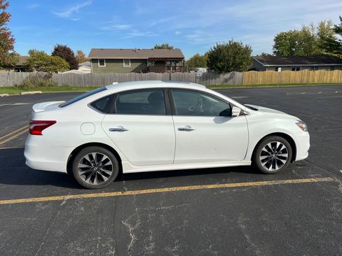 Used 2017 Nissan Sentra SR Turbo image 32