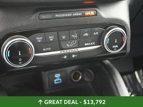 Used 2022 Ford Escape SE w/ Convenience Package image 24