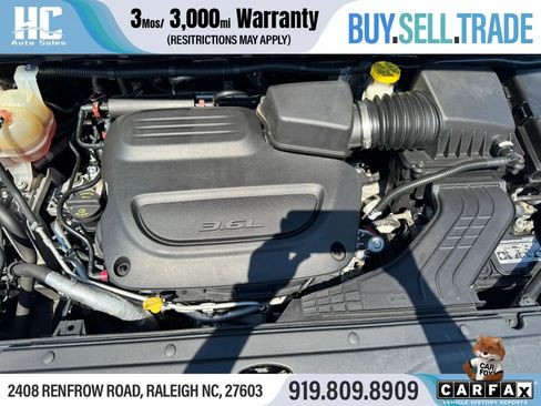 Used 2020 Chrysler Pacifica Limited FWD image 28