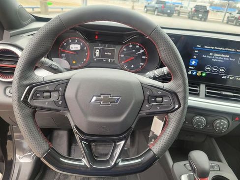 New 2026 Chevrolet Trax RS w/ Driver Confidence Package image 15