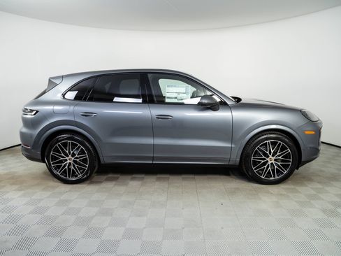 New 2026 Porsche Cayenne AWD/4WD image 28