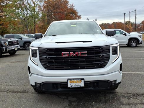 New 2026 GMC Sierra 1500 Elevation image 2