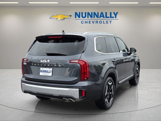 Used 2024 Kia Telluride S w/ S Sunroof Package FWD image 5