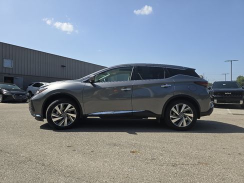 Used 2021 Nissan Murano SL w/ SL Moonroof Package AWD/4WD image 13