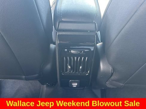Certified 2025 Jeep Compass Latitude AWD/4WD image 14