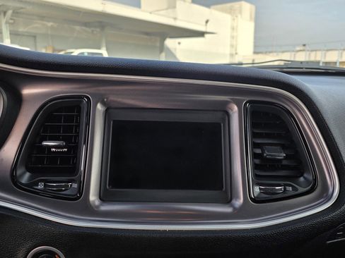 Used 2021 Dodge Challenger SXT image 24