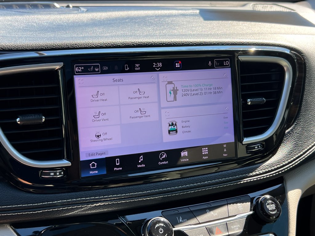 Used 2021 Chrysler Pacifica Limited w/ Uconnect Theater Family Group FWD image 42