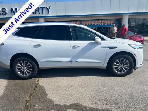 Used 2023 Buick Enclave Essence w/ Trailering Package, 5000 lbs. FWD image 2