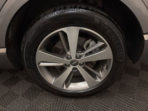 Certified 2023 Genesis GV80 2.5T w/ Prestige 20" Package image 27